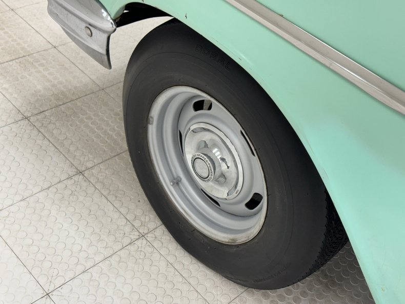 Chevrolet-210-1957-Surf-Green-Green-10