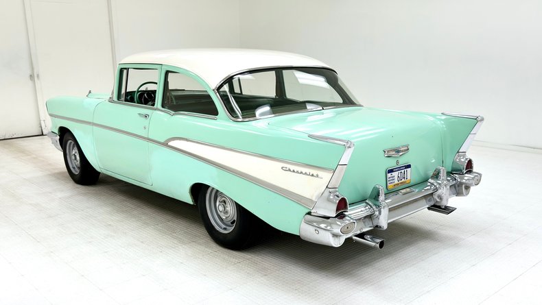Chevrolet-210-1957-Surf-Green-Green-2