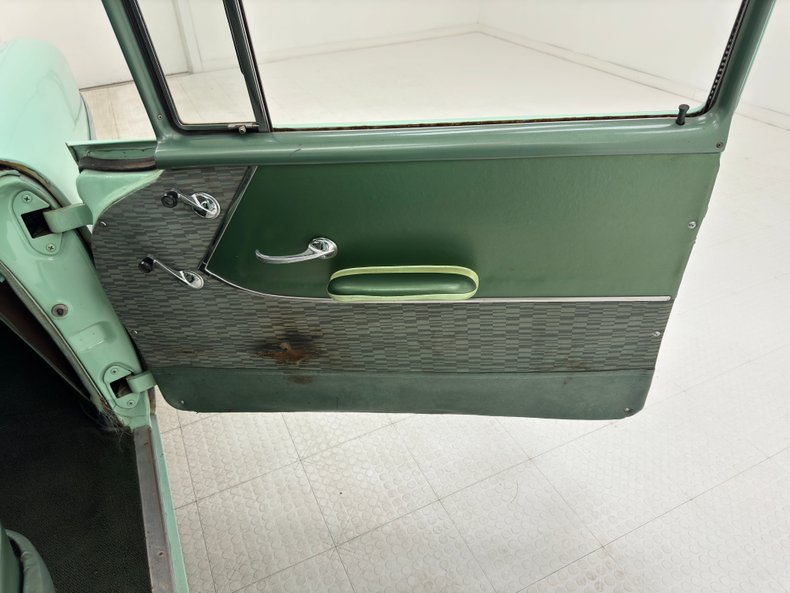 Chevrolet-210-1957-Surf-Green-Green-40