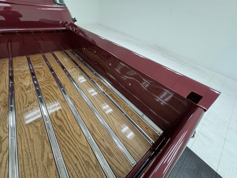 Chevrolet-3100-1952-Garnet-Red-Red-23