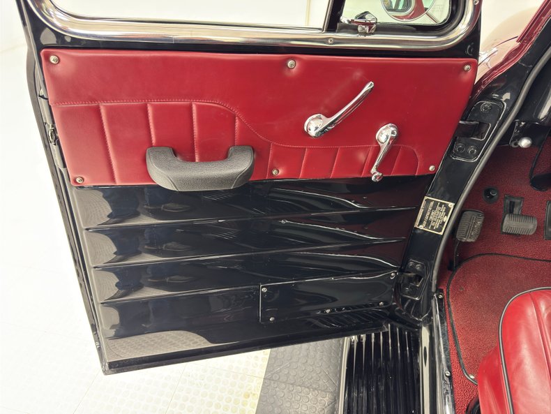 Chevrolet-3100-1952-Garnet-Red-Red-26