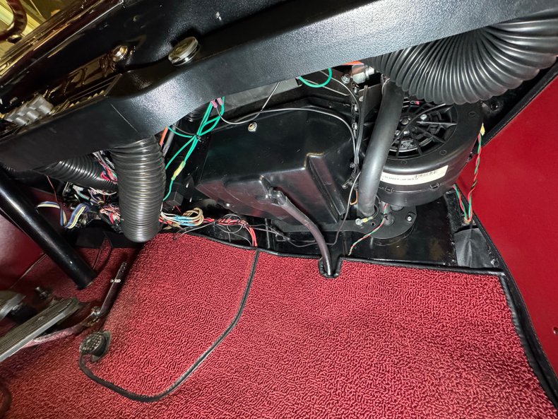 Chevrolet-3100-1952-Garnet-Red-Red-38