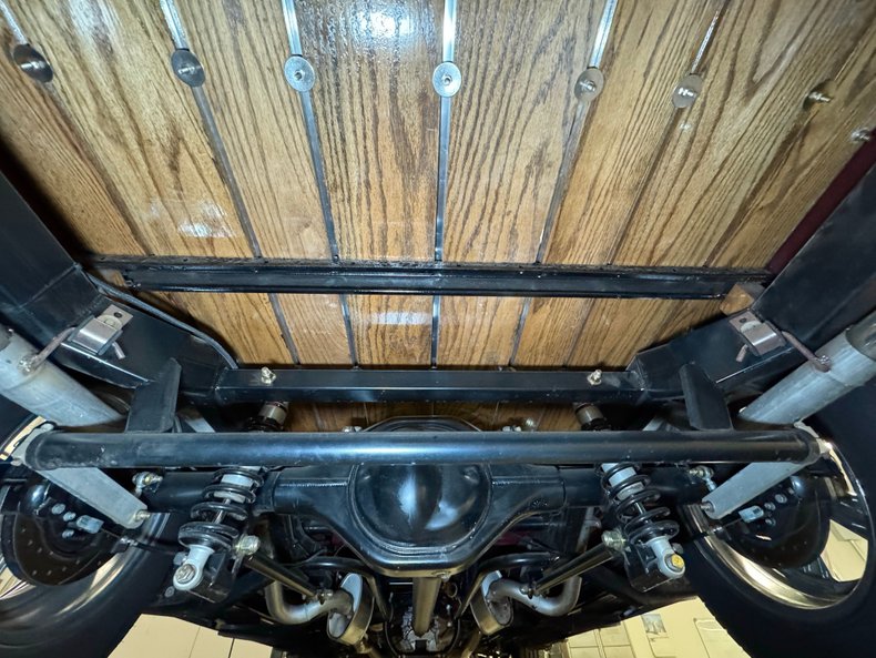 Chevrolet-3100-1952-Garnet-Red-Red-42