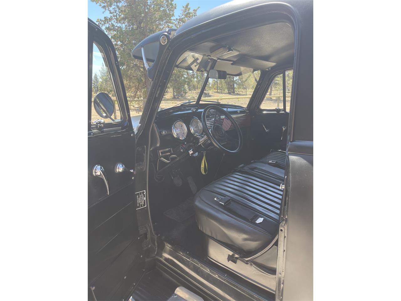 Chevrolet-3100-1953-Hotrod-Black-Black-and-red-15