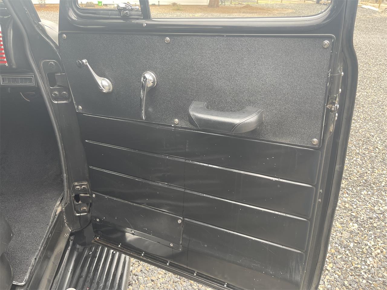 Chevrolet-3100-1953-Hotrod-Black-Black-and-red-21