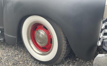 Chevrolet-3100-1953-Hotrod-Black-Black-and-red-30