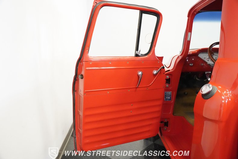 Chevrolet-3100-1955-Red-Tan-35