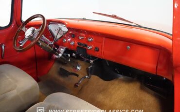 Chevrolet-3100-1955-Red-Tan-43
