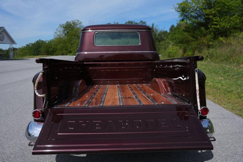 Chevrolet-3100-1957-Root-Beer-Tan-36