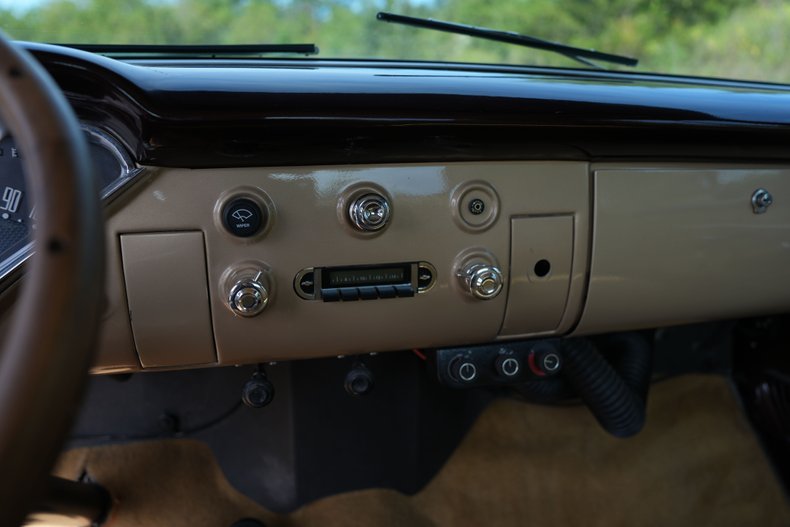 Chevrolet-3100-1957-Root-Beer-Tan-47