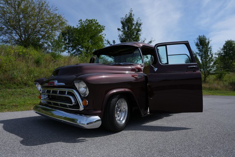 Chevrolet-3100-1957-Root-Beer-Tan-6