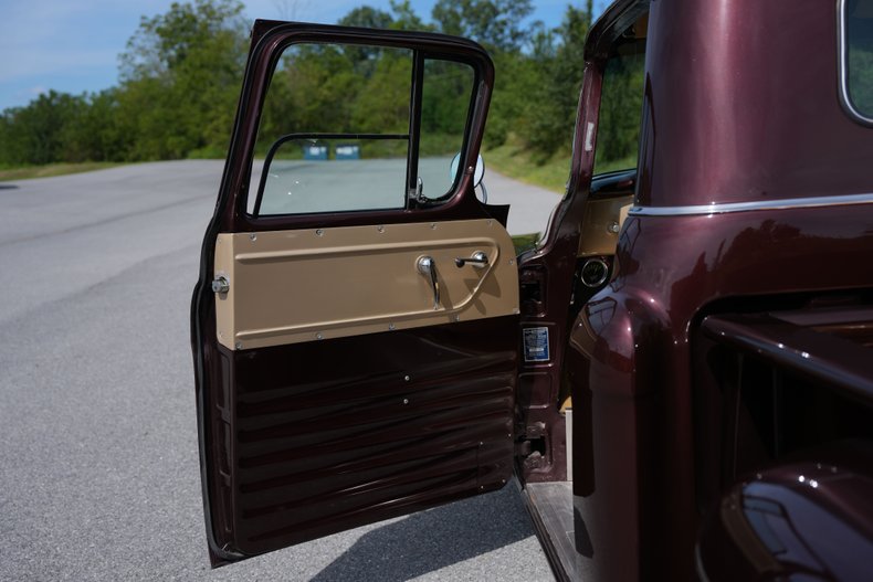 Chevrolet-3100-1957-Root-Beer-Tan-7