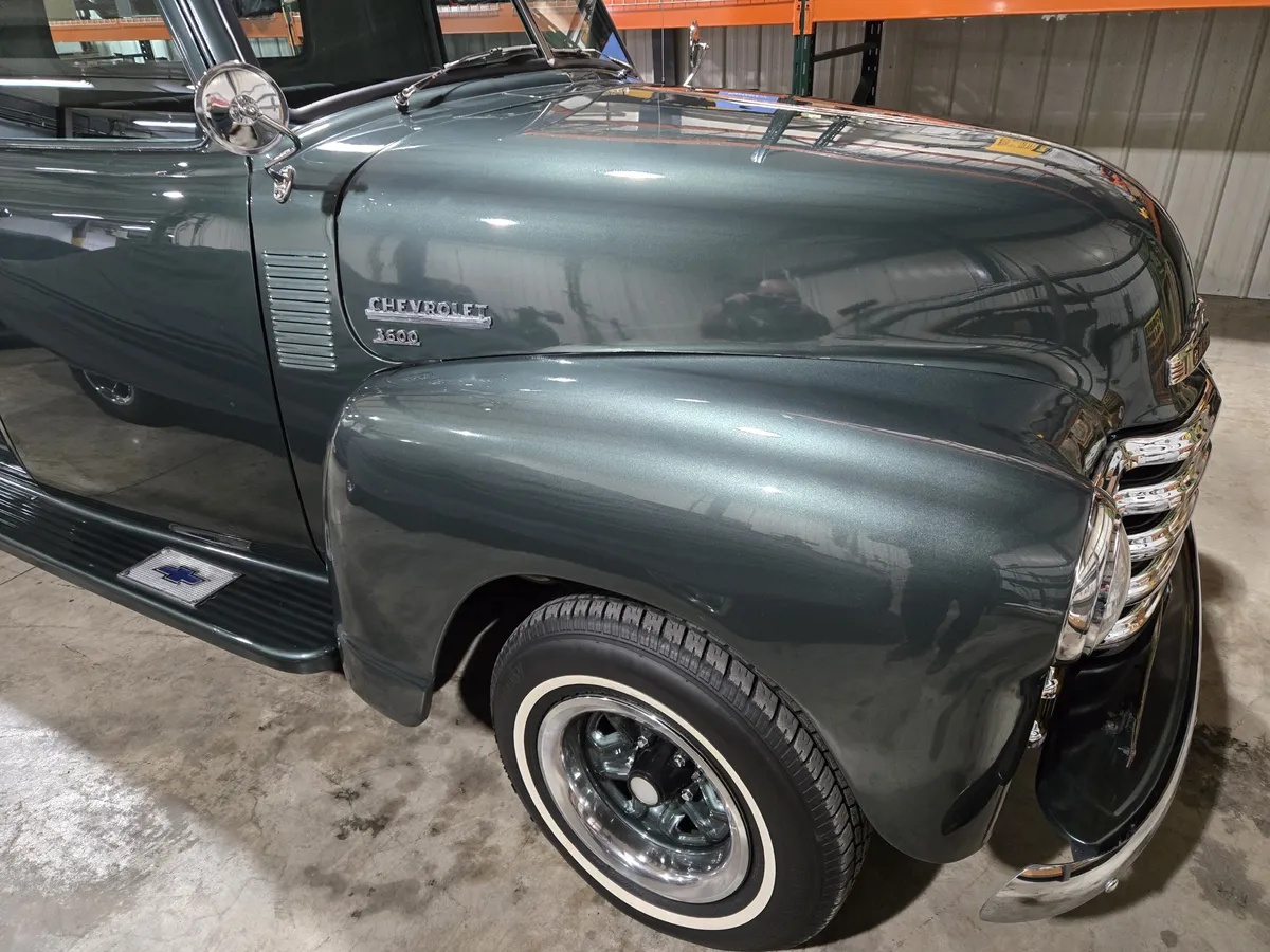 Chevrolet-3600-1947-Green-3