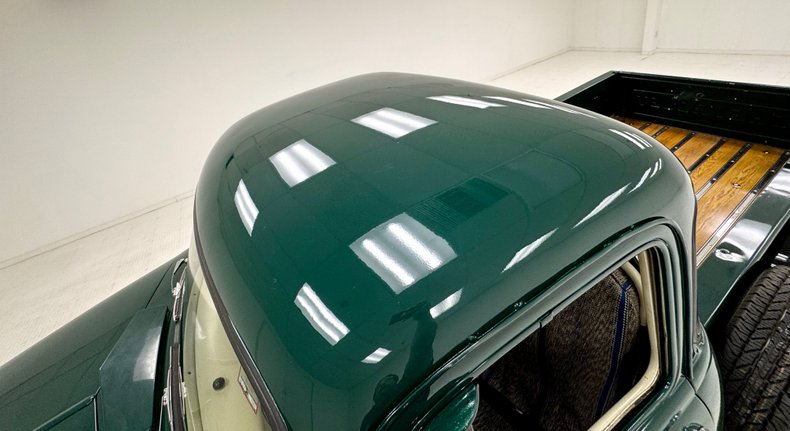 Chevrolet-3600-1954-Bermuda-Green-Saddle-15