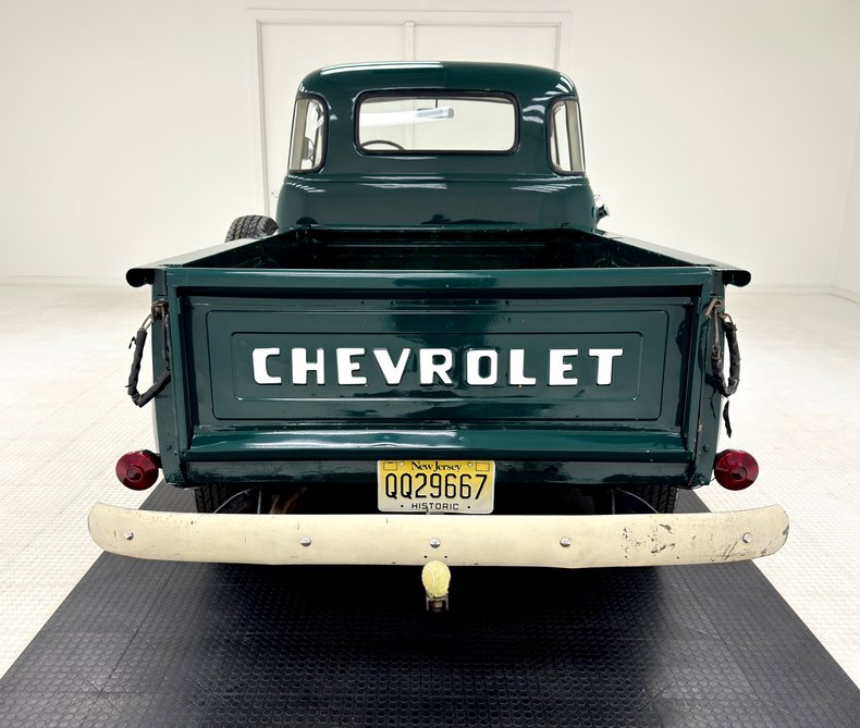 Chevrolet-3600-1954-Bermuda-Green-Saddle-2