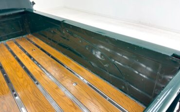 Chevrolet-3600-1954-Bermuda-Green-Saddle-27