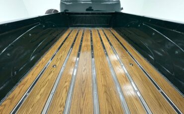 Chevrolet-3600-1954-Bermuda-Green-Saddle-28