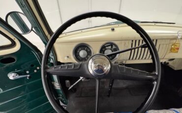 Chevrolet-3600-1954-Bermuda-Green-Saddle-36