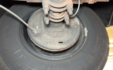 Chevrolet-3600-1954-Bermuda-Green-Saddle-47