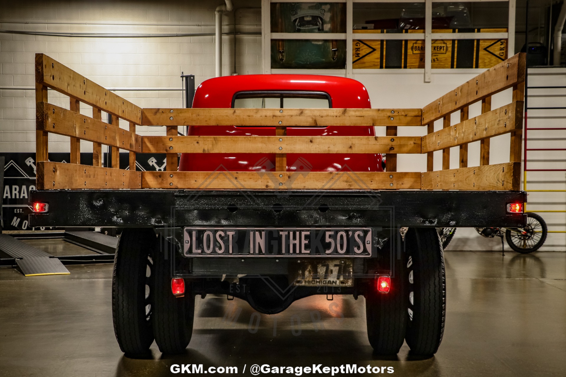 Chevrolet-3800-1950-Red-Gray-43