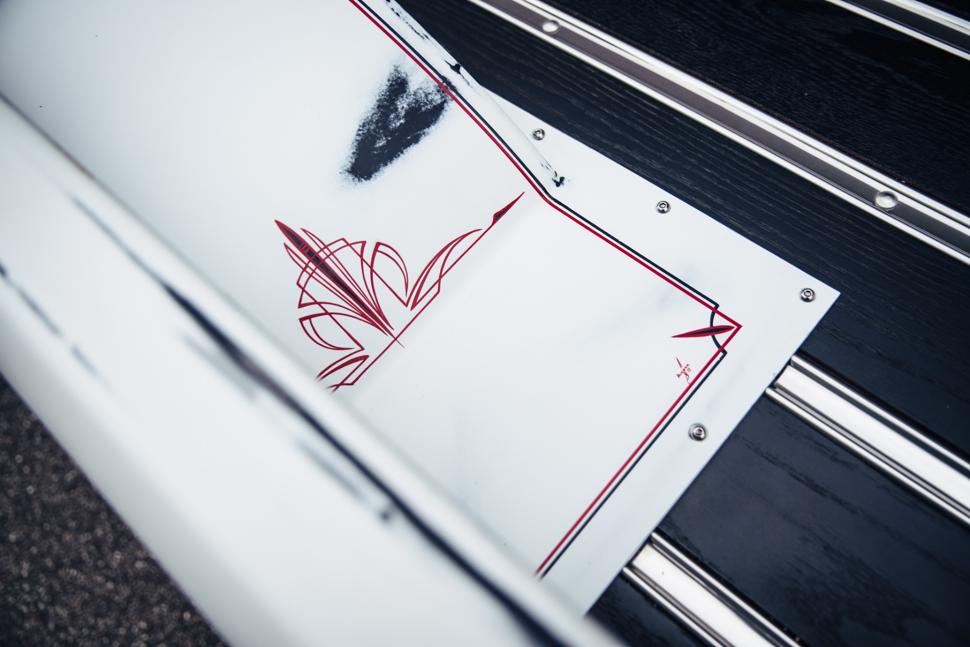 Chevrolet-Apache-1959-White-Red-29