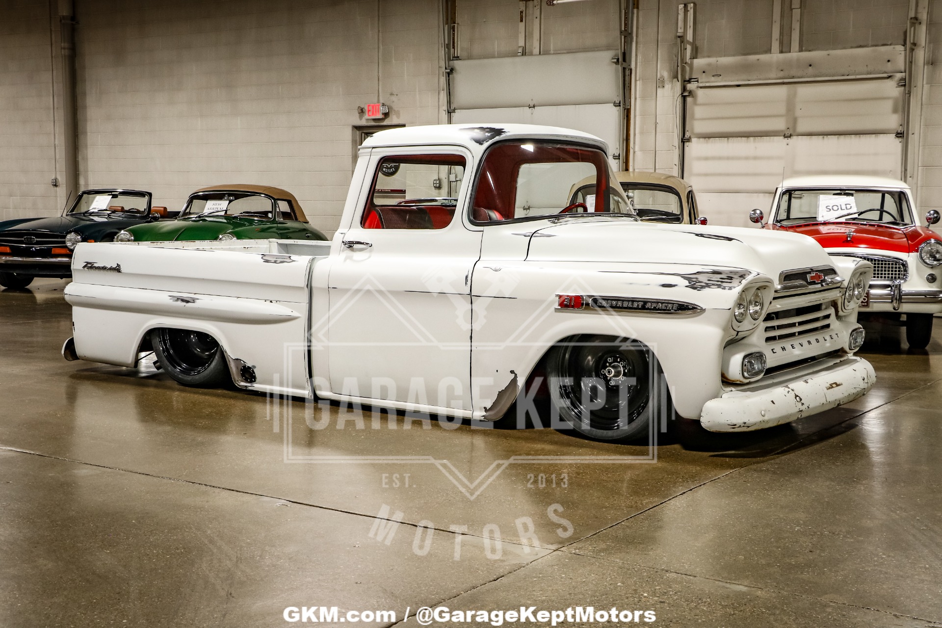 Chevrolet-Apache-1959-White-Red-41