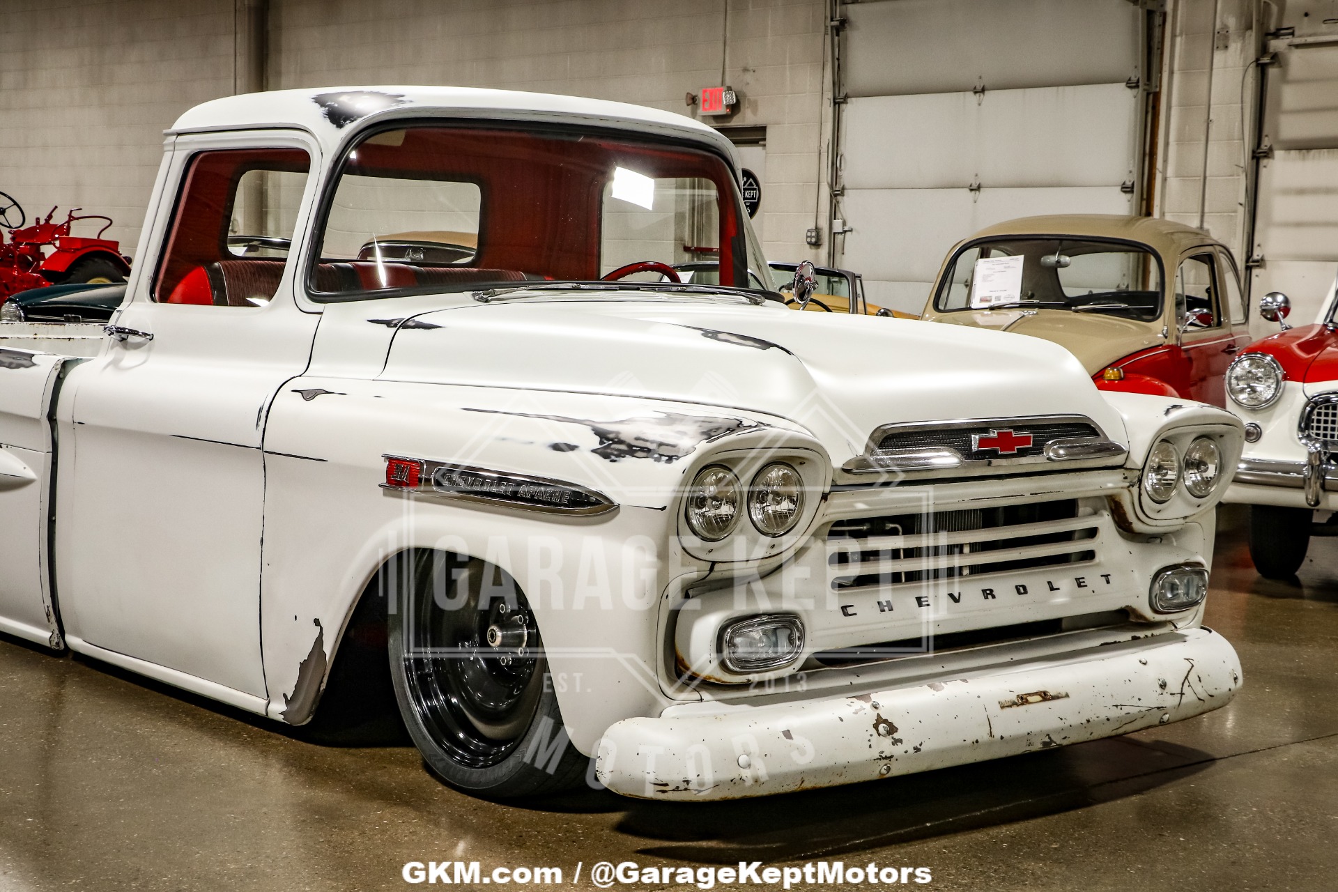 Chevrolet-Apache-1959-White-Red-43