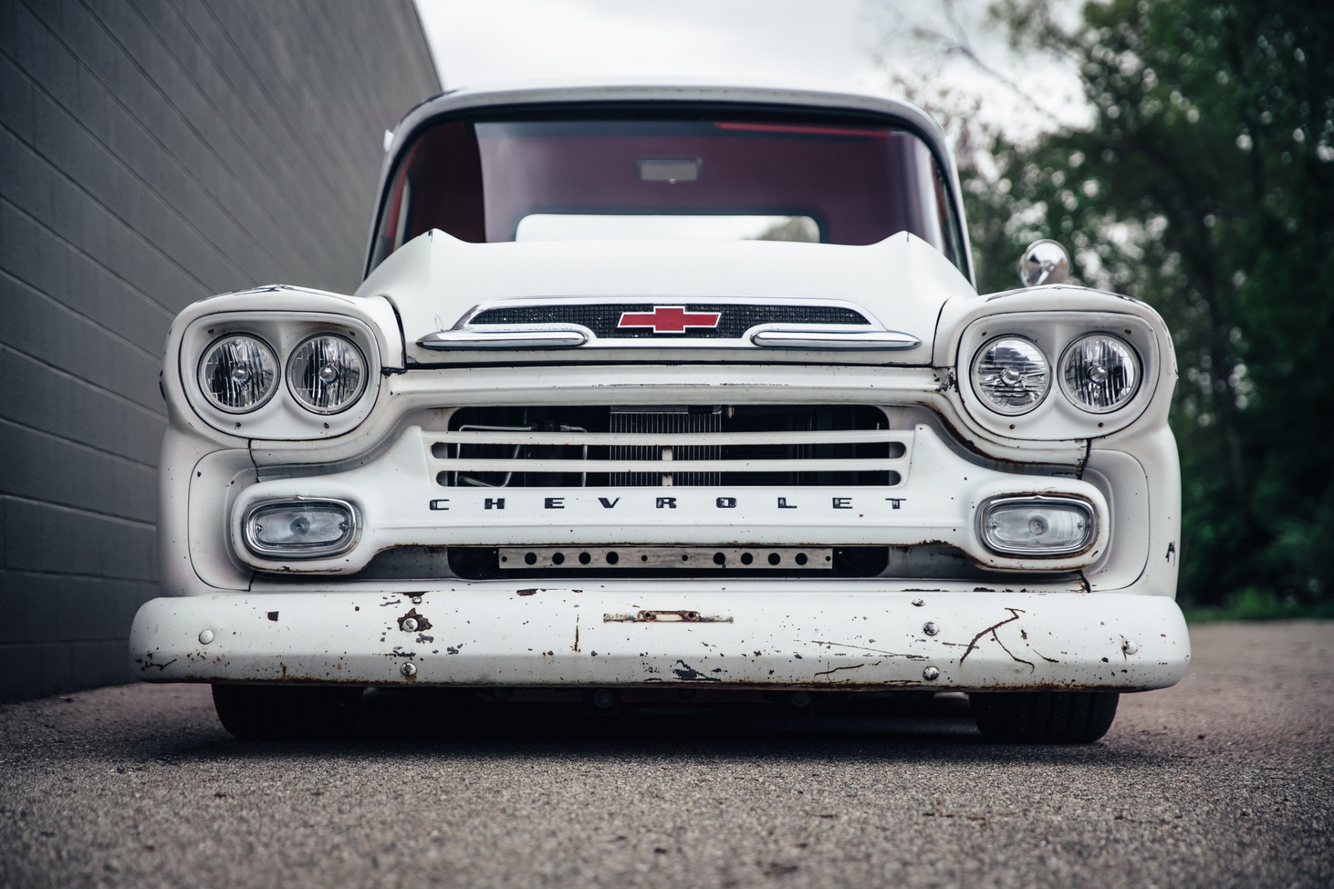 Chevrolet-Apache-1959-White-Red-45
