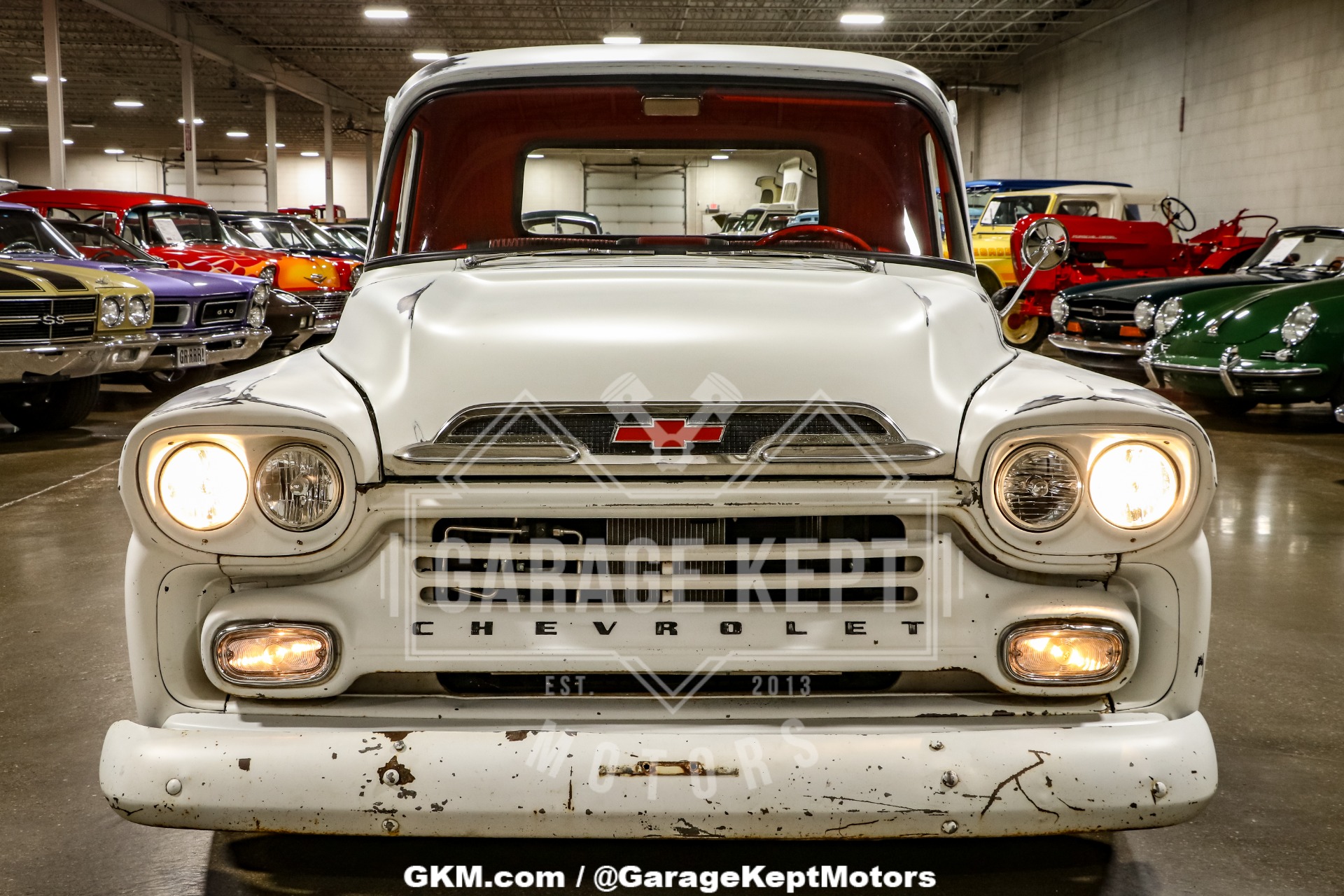 Chevrolet-Apache-1959-White-Red-46