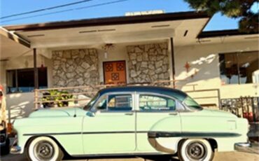 Chevrolet-Bel-air-1953-Metalic-Gray-Green-Gray-and-Green-7