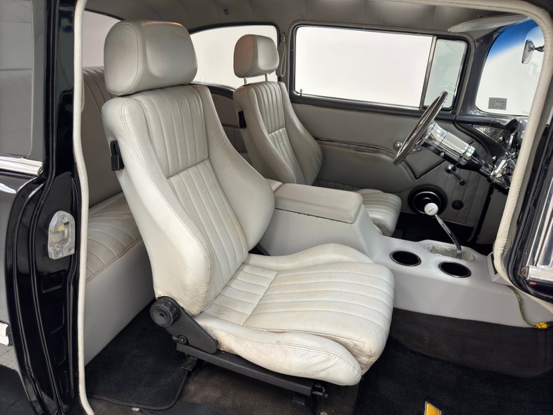 Chevrolet-Bel-air-1955-Black-Gray-42