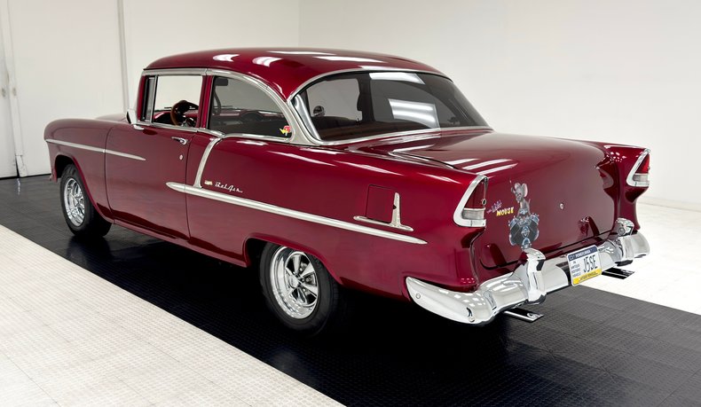 Chevrolet-Bel-air-1955-Candy-Apple-Red-Saddle-1