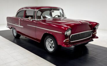 Chevrolet-Bel-air-1955-Candy-Apple-Red-Saddle-12