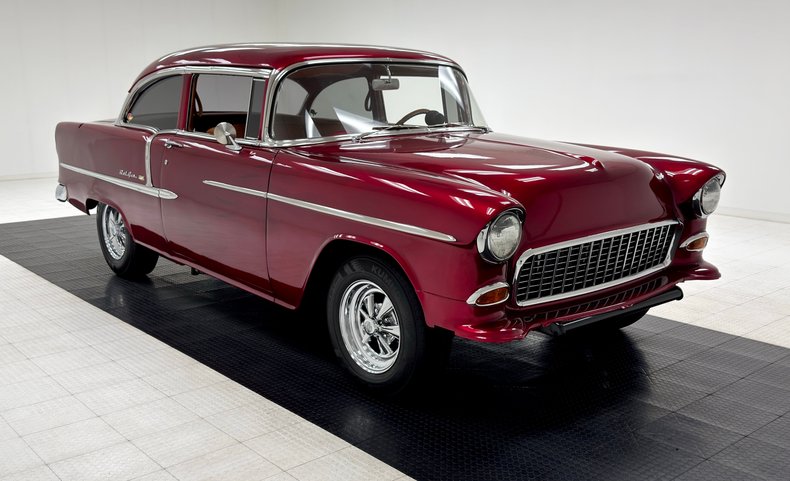 Chevrolet-Bel-air-1955-Candy-Apple-Red-Saddle-12