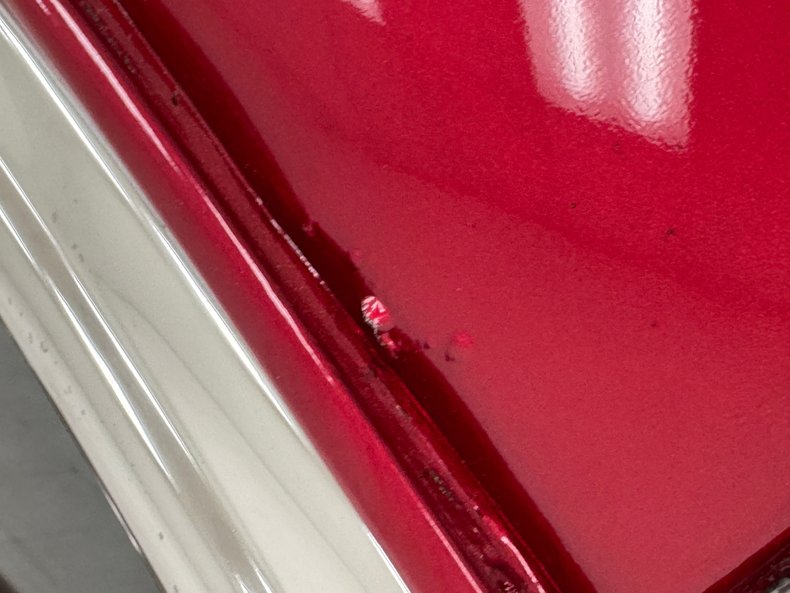 Chevrolet-Bel-air-1955-Candy-Apple-Red-Saddle-21