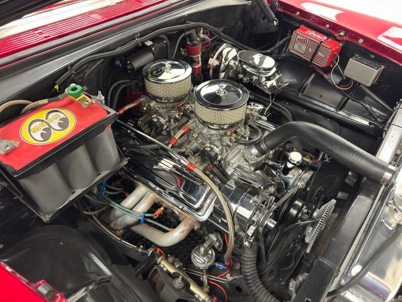 Chevrolet-Bel-air-1955-Candy-Apple-Red-Saddle-30