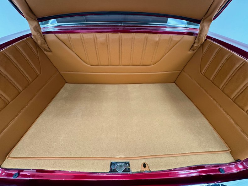 Chevrolet-Bel-air-1955-Candy-Apple-Red-Saddle-35