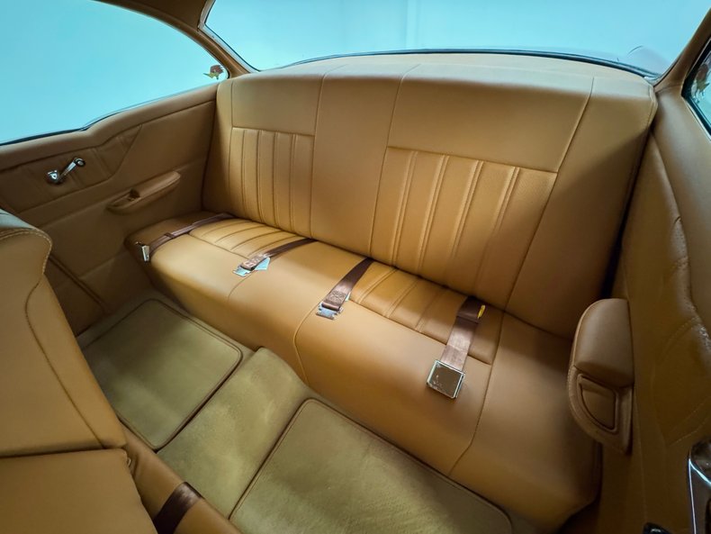 Chevrolet-Bel-air-1955-Candy-Apple-Red-Saddle-41