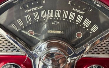 Chevrolet-Bel-air-1955-Candy-Apple-Red-Saddle-47