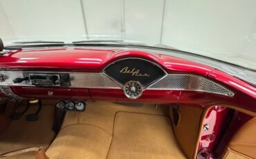 Chevrolet-Bel-air-1955-Candy-Apple-Red-Saddle-49