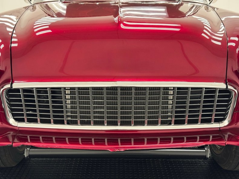 Chevrolet-Bel-air-1955-Candy-Apple-Red-Saddle-7