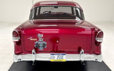 Chevrolet-Bel-air-1955-Candy-Apple-Red-Saddle-9