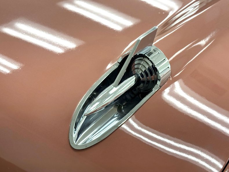 Chevrolet-Bel-air-1957-Canyon-Coral-Silver-10