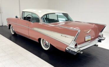 Chevrolet-Bel-air-1957-Canyon-Coral-Silver-3