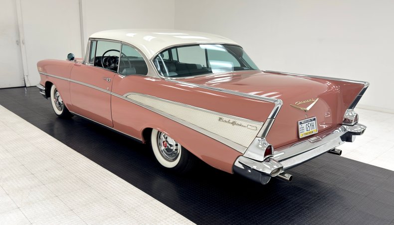 Chevrolet-Bel-air-1957-Canyon-Coral-Silver-3