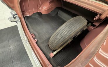 Chevrolet-Bel-air-1957-Canyon-Coral-Silver-34