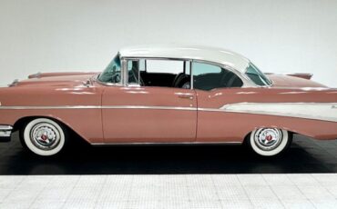 Chevrolet-Bel-air-1957-Canyon-Coral-Silver