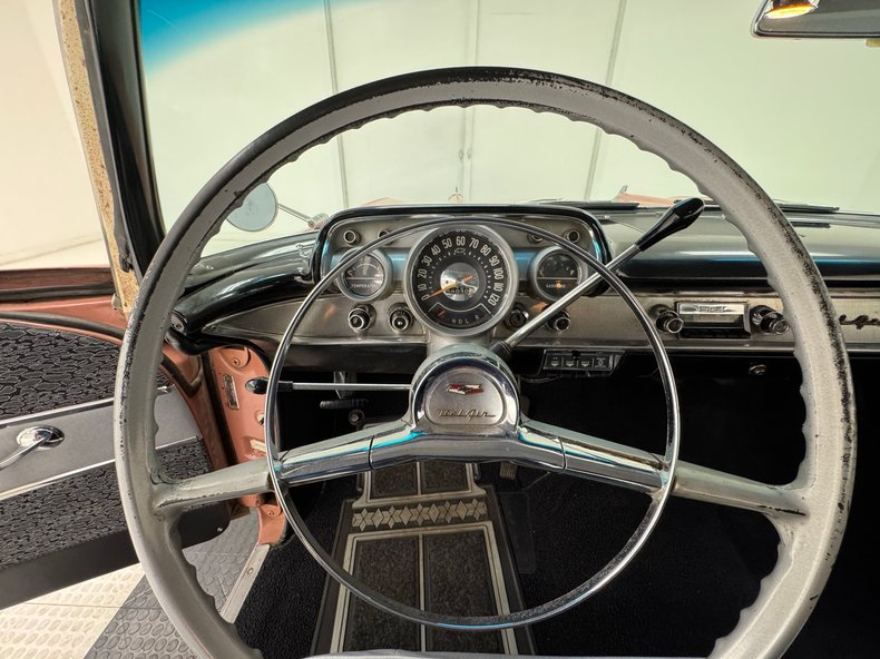Chevrolet-Bel-air-1957-Canyon-Coral-Silver-41