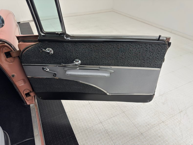 Chevrolet-Bel-air-1957-Canyon-Coral-Silver-48