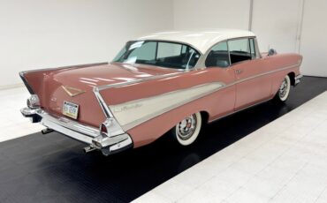 Chevrolet-Bel-air-1957-Canyon-Coral-Silver-5